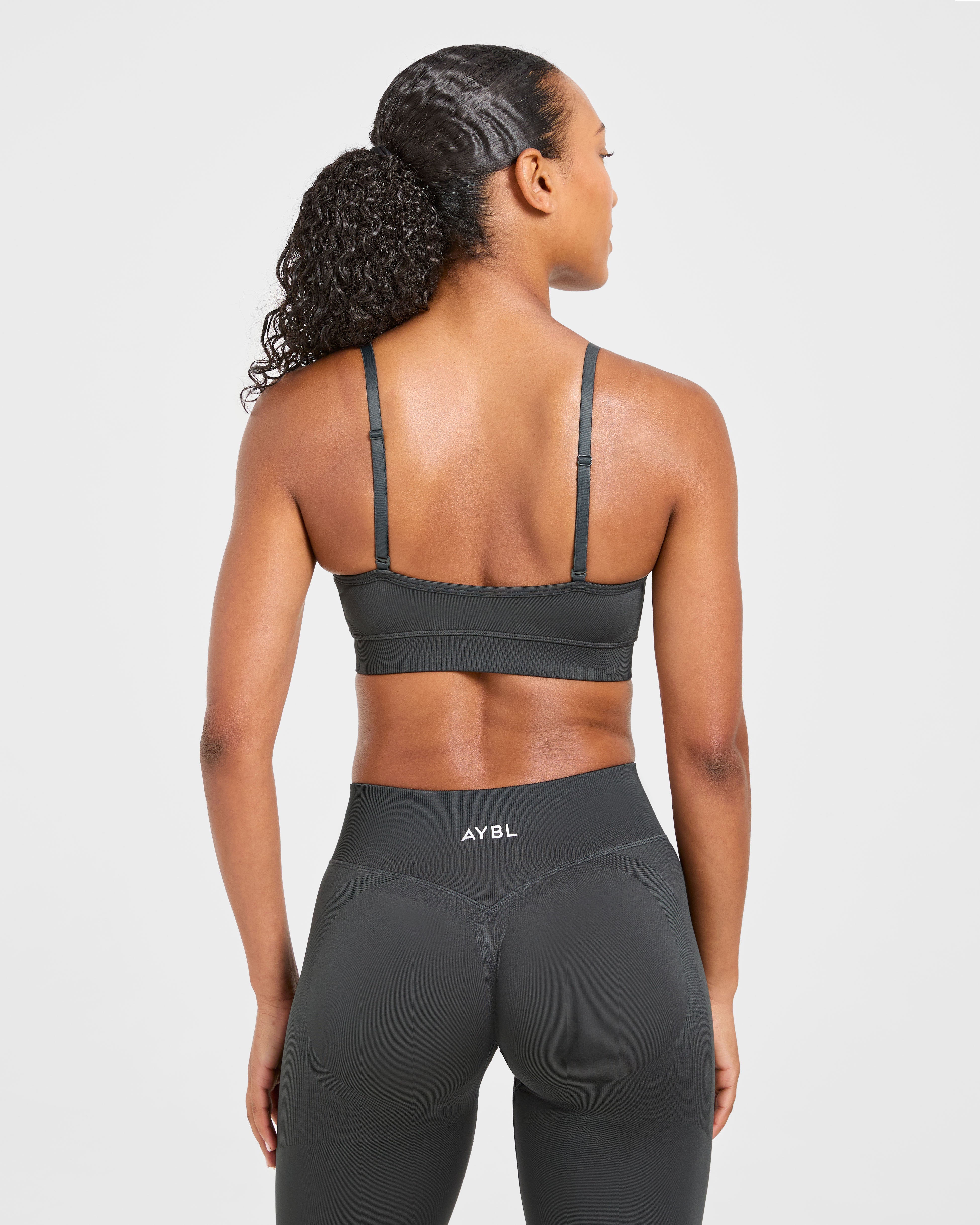 Adapt Seamless Sports Bra - Dark Charcoal