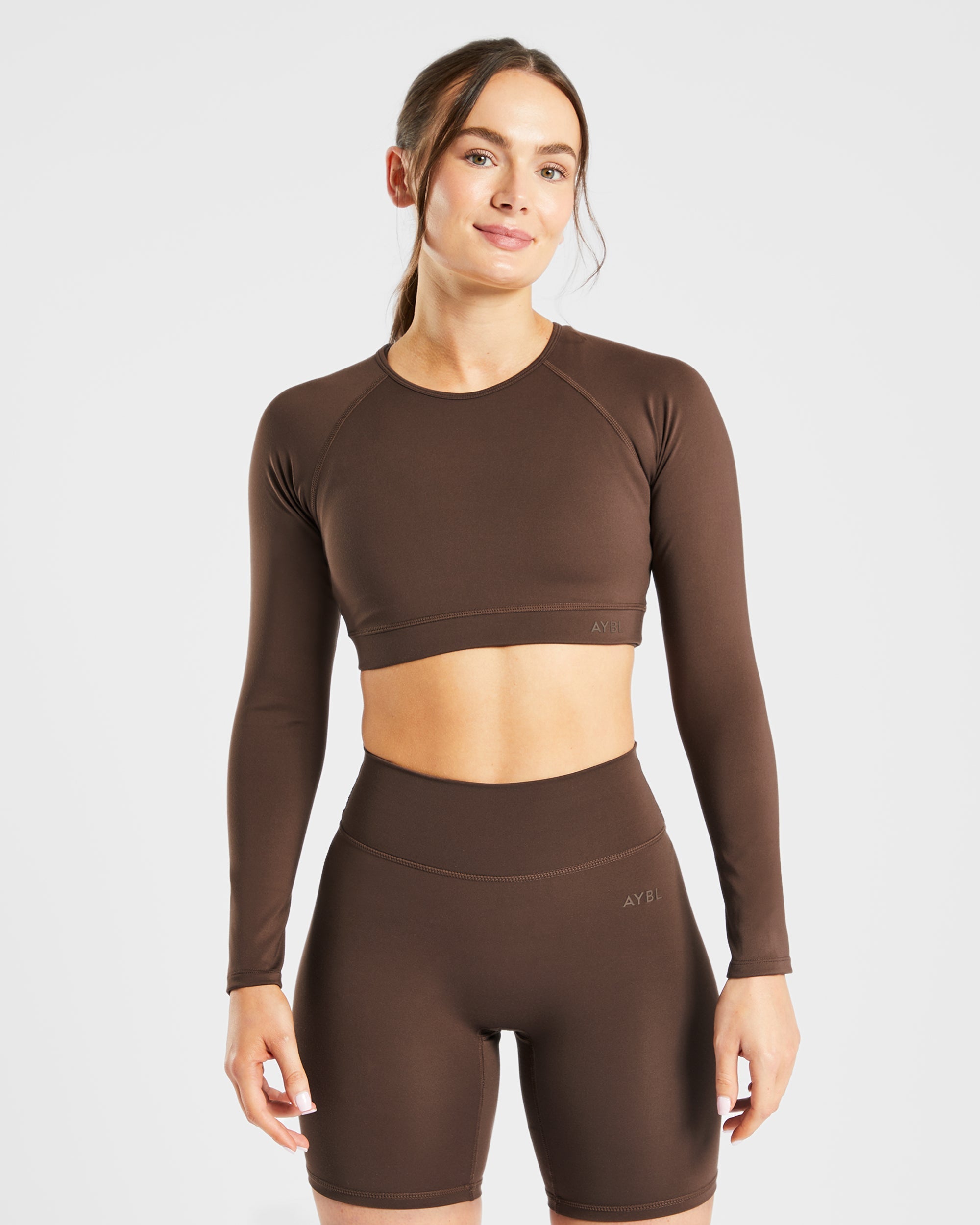 Staple Long Sleeve Crop Top – Brown Staple Long Sleeve Crop Top - Brown