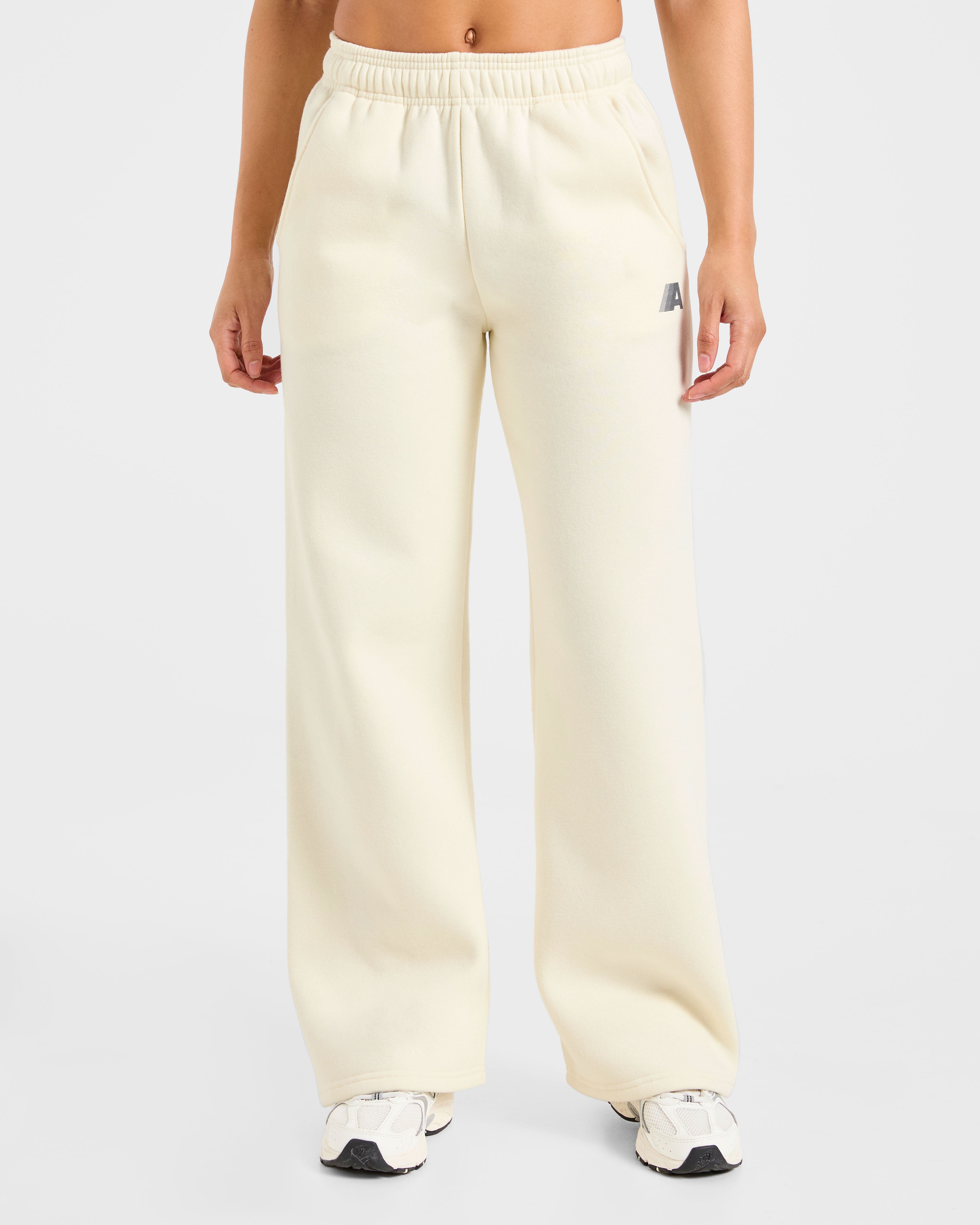Retro Athletics Oversized Straight Leg Joggers - Butter Yellow/Navy