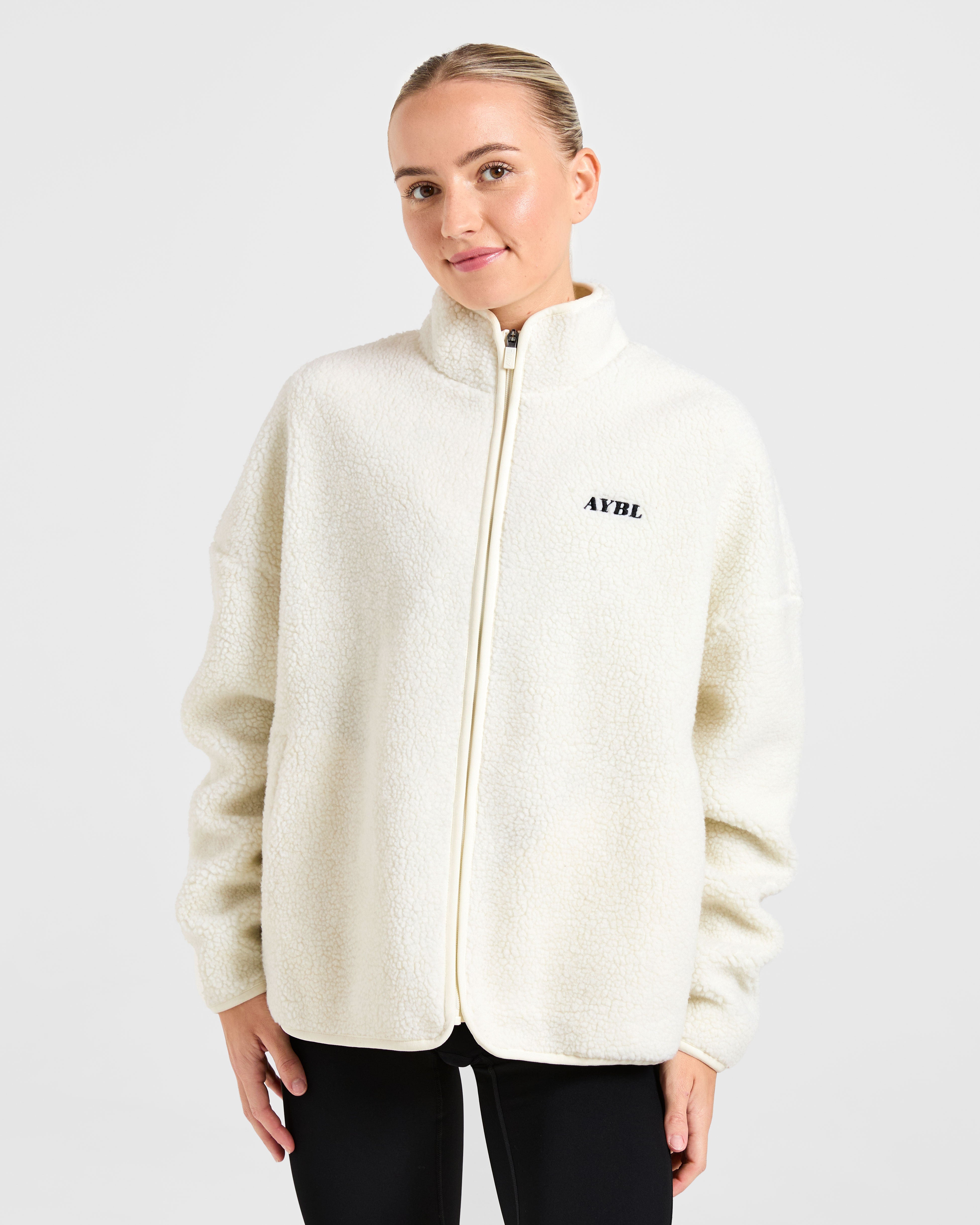 Oversized Zip Up Fleece Jacket – Cream Oversized Zip Up Fleece Jacket - Cream