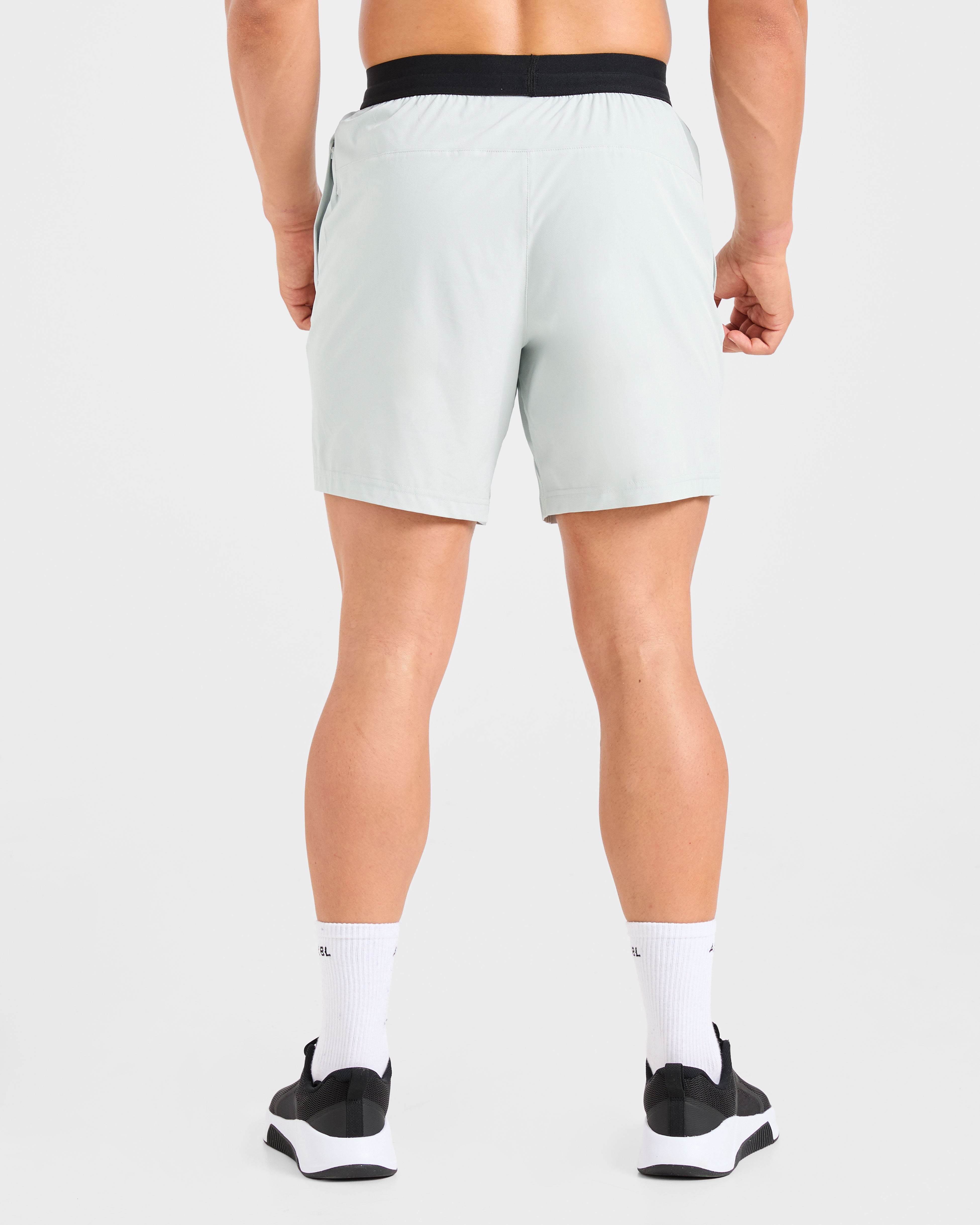 Ascend 7" Shorts - Ice Grey