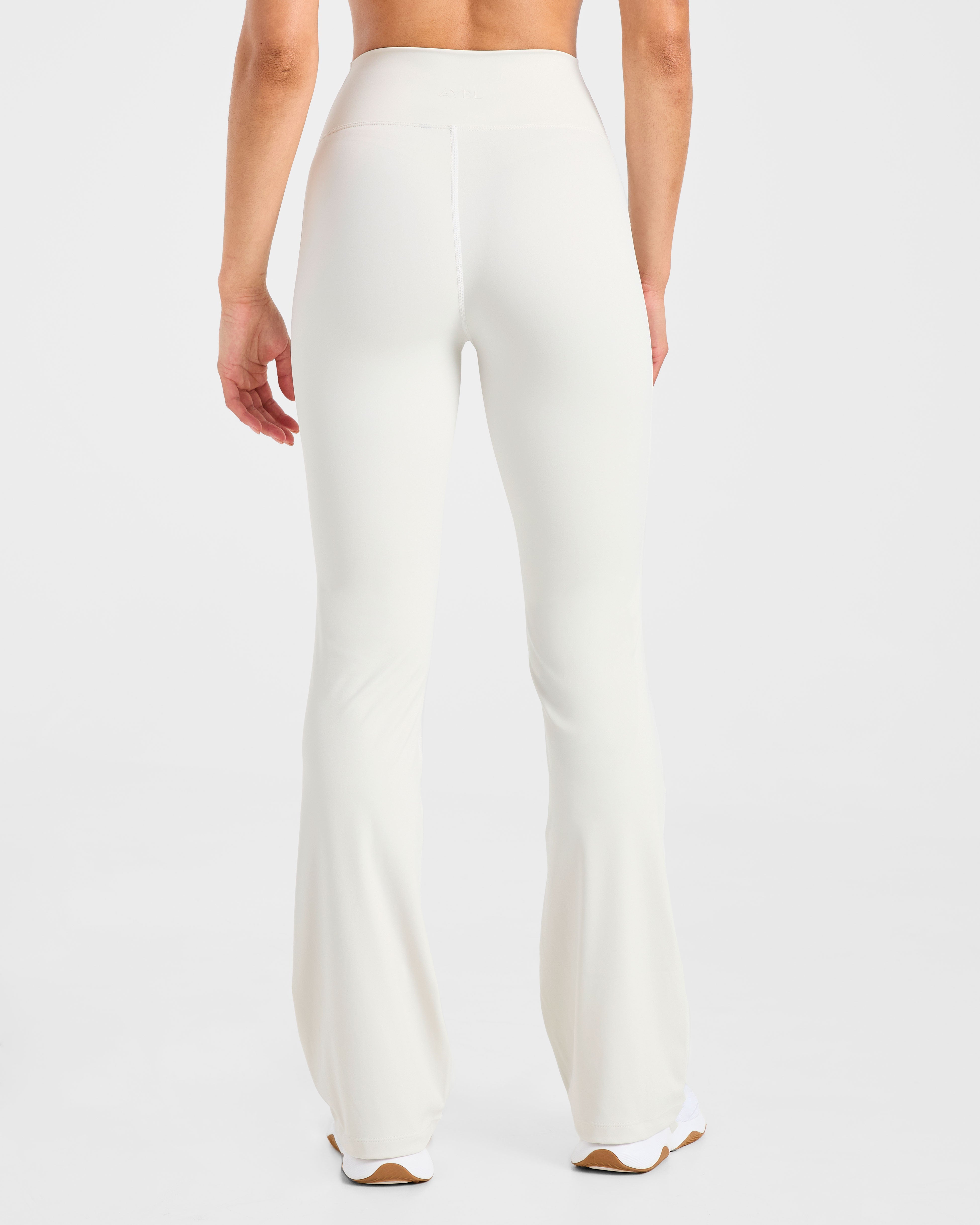 Sculpt Wrap Flared Leggings - Tofu