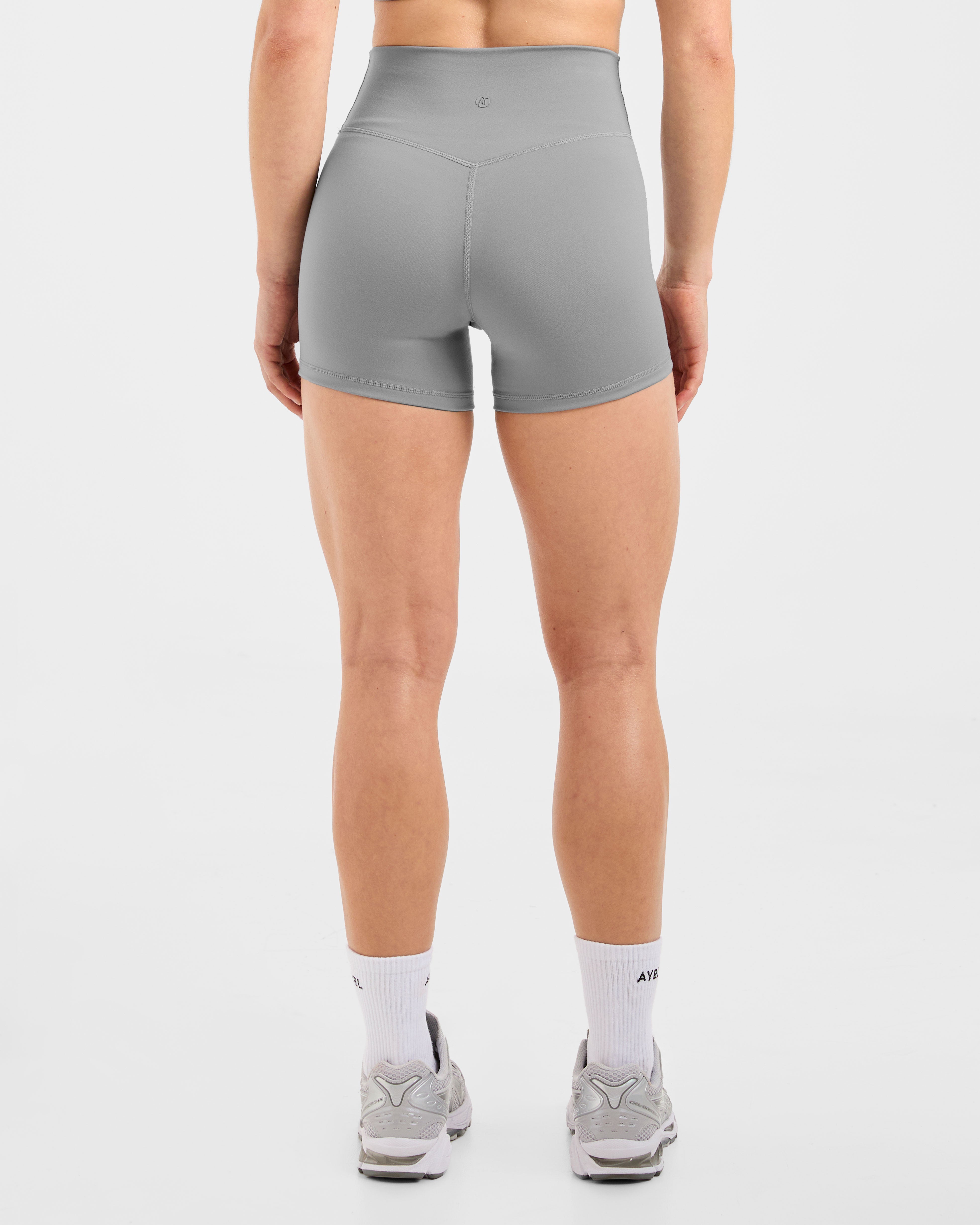 Staple Shorts - Grey