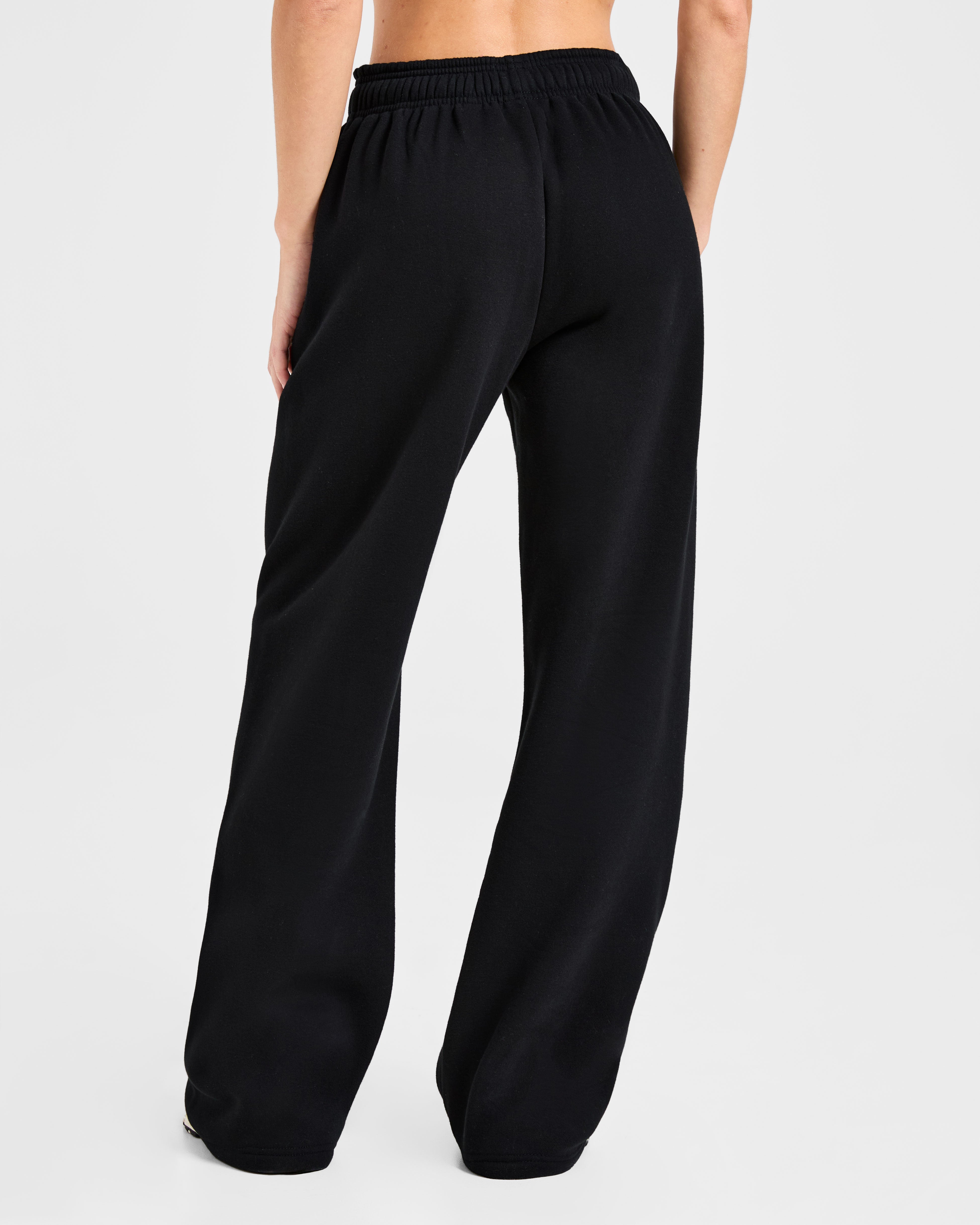 Classic Plush Oversized Straight Leg Joggers - Black